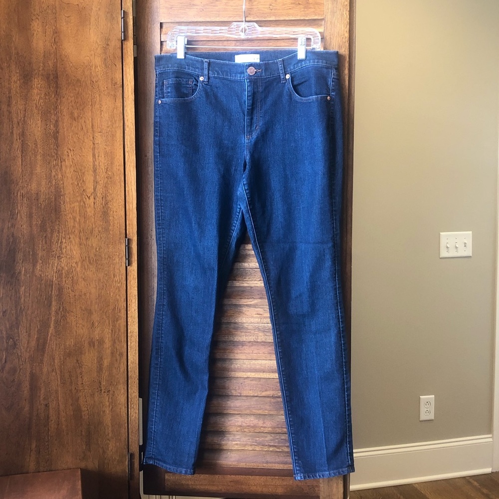 LOFT Modern Skinny Dark Rinse Jeans size 31 (12)